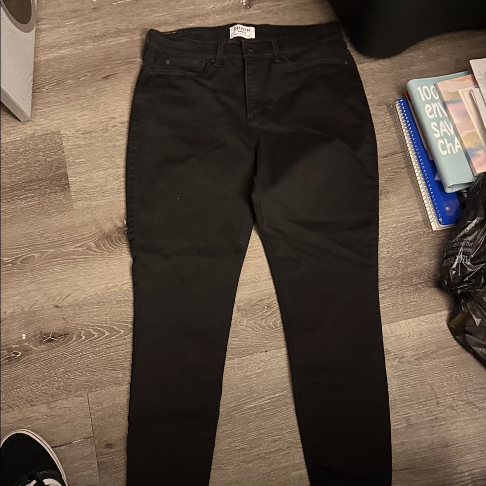 Levi's Classic Black Denim
